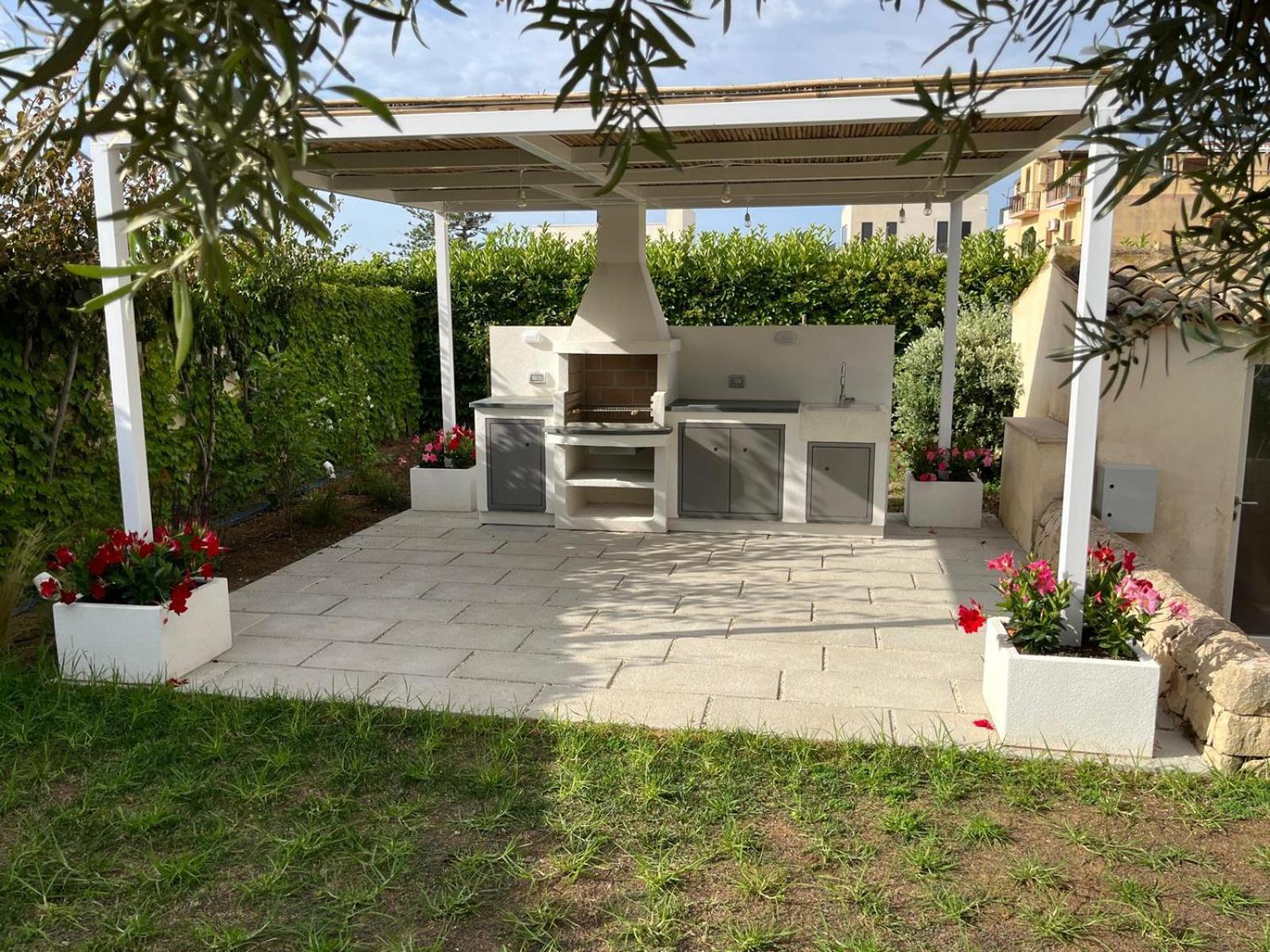 Il Giardino Dei Carrubi Villa Donnalucata  Buitenkant foto